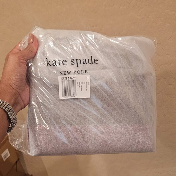 Kate spade maroon glitter crossbody. New SOLD OUT - Picture 2 of 2